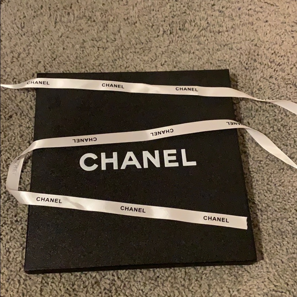 Chanel scarf box